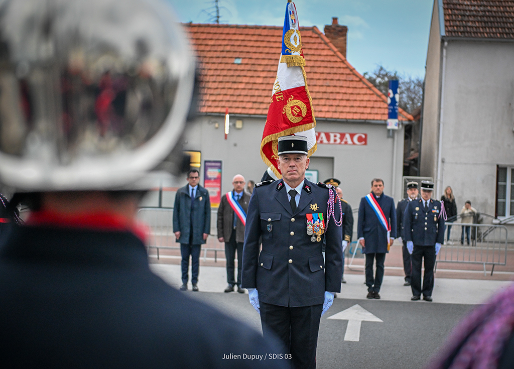 Rollat Passation de commandement du CS Saint-Rémy-en-Rollat - SDIS 03